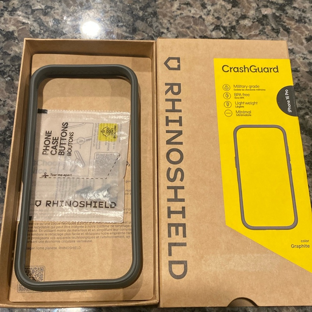 Rhino shield Crash Guard iPhone Pro